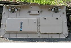 Access to backup lights/rear door insides-bottom_panel.jpg