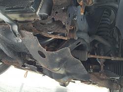 Rusted-Out Undercarriage - Should I buy?-img_4138.jpg