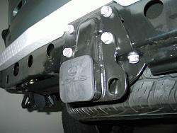 Lexus 6500lbs tow hitch is here but-hitchfoam2.jpg