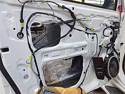 Sound deadening GX460-20170405_165310.jpg