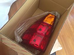 OEM Left/right side tail lights.-1361092_n.jpg