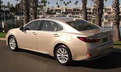 Sexiest Hybrid under K-lexus-300h.jpg