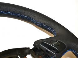 F-sport blue stitching Lexus IS Gen I steering wheel-dsc_0913.jpg