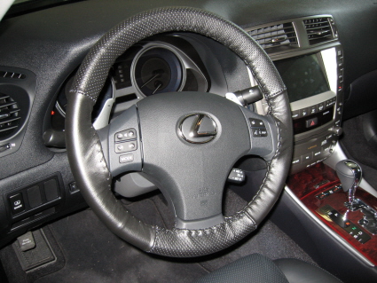 100% Genuine Leather Black Steering Wheel Cover for Lexus IS200 