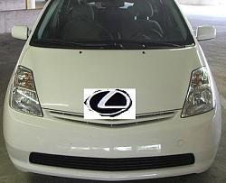 Top 11 vehicles to get you laid: IS250 #10-prius2-front.jpg