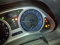 Need some help i have couple lights on my dash-image-3.jpg