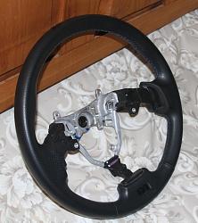 Steering wheel wear and possible replacement/upgrade?-left-side.jpg