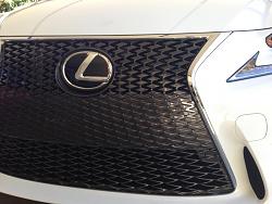 Lexus Black Pearl Emblems Installed-8photo.jpg