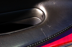 Scratched leather on steering wheel-picture-20.png