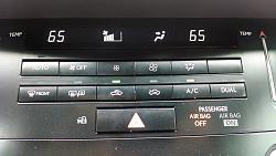 Which models, if any, have this functional button (Center Console)-2014-02-01-14.39.39.jpg