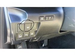 What does this button do?-8117f7da-940d-432b-86d0-104dff304db0.jpg