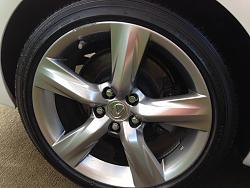 Dealer scratched my wheel-img_4368.jpg