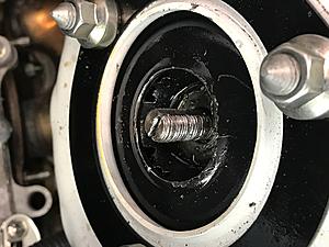 Quick question! Center shock nut stripped!-img_2680.jpg