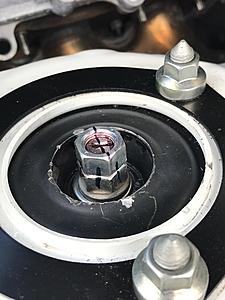 Quick question! Center shock nut stripped!-img_2685.jpg