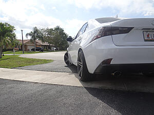 Ultra White IS250 F-Sport on 20&quot; Vossen CV5-8rat076.jpg