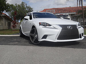 Ultra White IS250 F-Sport on 20&quot; Vossen CV5-pk8y4zy.jpg