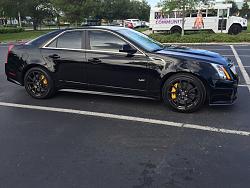 Encounter with a CTS-V Wagon-image.jpg
