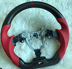 Carbon Steering wheel-red1.jpg