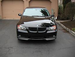 2006 BMW 325i sedan, 6-speed, Black/Black-3front.jpg