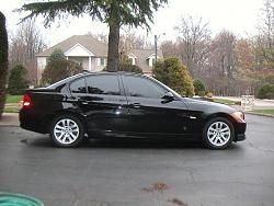 2006 BMW 325i sedan, 6-speed, Black/Black-3passide.jpg
