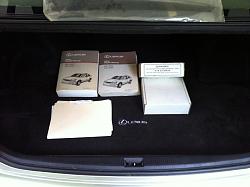 2000 Lexus GS400 Platinum Edition-trunk.jpg