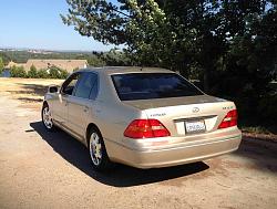 2001 Lexus LS430-3-calero-.jpg