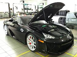 New LFA at Longo Lexus #282 - Starlight Black w/Black Leather Interior-longo1.jpg