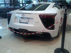 (color?) LFA at Lexus of North Miami (FL)-img_20120831_152658-1-.jpg