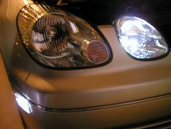 Pics:  6-LED (Xenon White) wedge bulb VS. Polarg M6 &amp; M4-picture-281.jpg