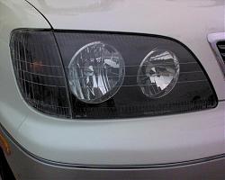My custom paint job on my headlights-dsc00094.jpg