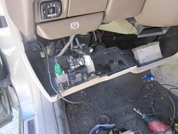 1996 Lexus LS400 trunk solenoid help!-img_5793.jpg