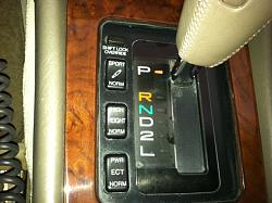 Hoping to find a fix for &quot;bubbles&quot; under shifter bezel-lexus_console1.jpg