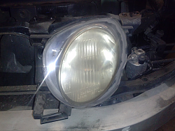 Tried clearing up my headlights... Not much help-headlight2.png