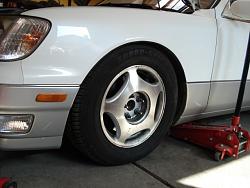 LS400 owners post your wheel setup-dsc09398-small-.jpg