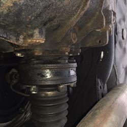 Passenger Side Differential Leak-image.jpg