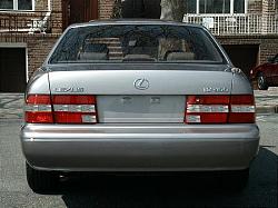 Rear taillights for 1997?-lx_400_back.jpg