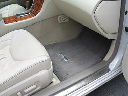 The new optional Premium carpet floor mats from the LS460L fit our LS430 perfectly!-img_0225.jpg