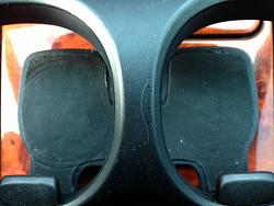 Exhaust tips LS430 - leather detailed cupholder-photo.jpg