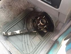 2003 Lexus LS430 - Wheel Hub Stuck to Spindle-img_4337.jpg