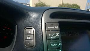 Stuck climate control button or....-bpzbbdz.jpg