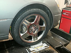 04-06 LS430 18 inch OEM wheels-aszctts.jpg