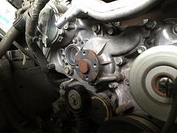 what went wrong with this water pump (LS 460 2009)-old.jpg