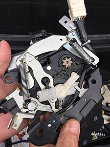 Replacement for Plastic Lever Contraption for 2009 LS460 Trunk Release Mechanism?-s4qpstd.jpg