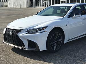 2018 Lexus LS500-ls1.jpg