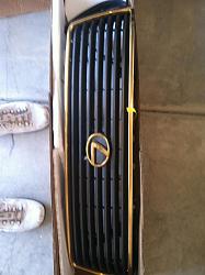 OEM Grille for 95 to 97 LS400-img_0835.jpg