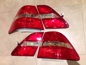 FS: 01-03 LS430 Red/Clear Non-LED Fabulous Tail Lights-rlovvux.png