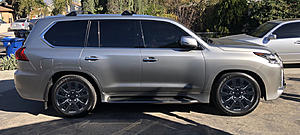 Which Toyota/Lexus vehicle's rims will fit the LX?-lx-from-cl-guy-w-tundra-pvd-photoshopped.jpg