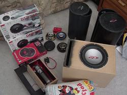 Misc speakers, amps, power cap, etc....-dsc01419.jpg