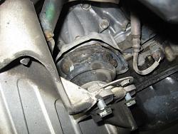 SC400 Engine Mount Replacement-img_0099_640x480.jpg