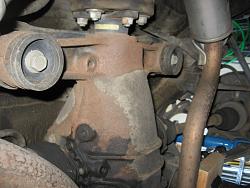 rear subframe mounts won't budge-img_4315.jpg